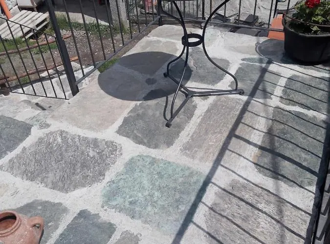 Casa Vacanza La Baitina Feriehus Antronapiana